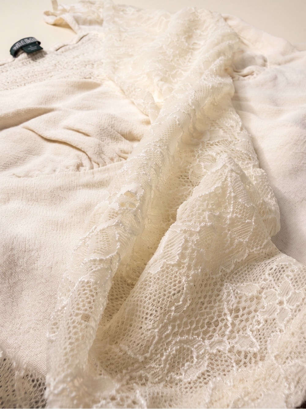 wild fable Cream Lace-Sleeve Cropped Top - Picture 3 of 6